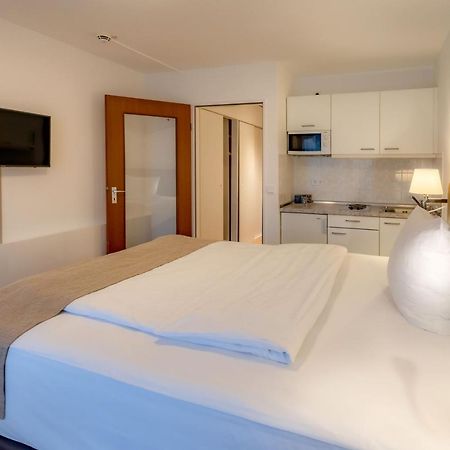 Downtown VI Vadi Hotel Мюнхен Екстер'єр фото