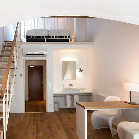 Downtown VI Vadi Hotel Мюнхен Екстер'єр фото