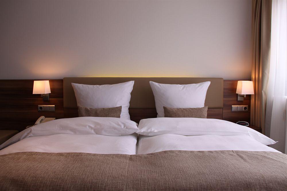 Downtown VI Vadi Hotel Мюнхен Екстер'єр фото