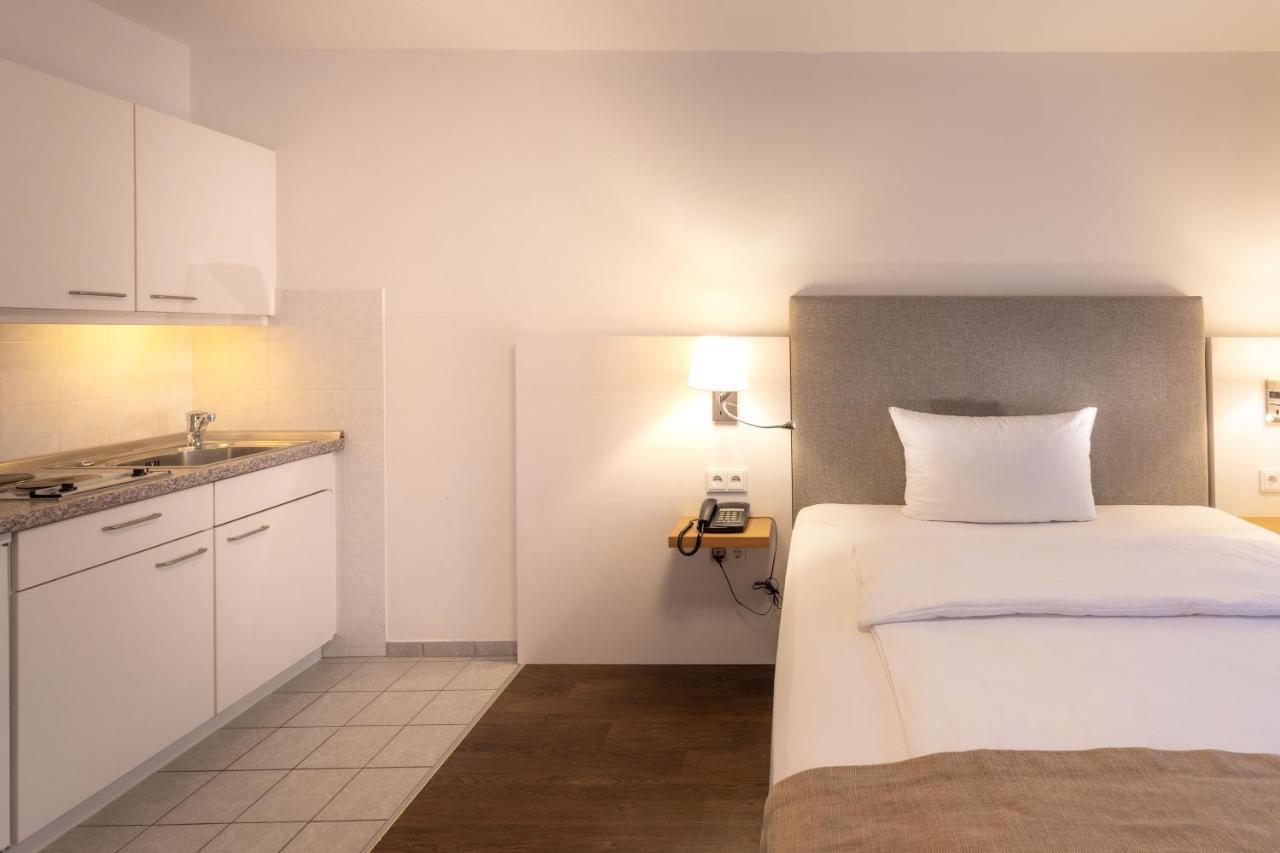 Downtown VI Vadi Hotel Мюнхен Екстер'єр фото