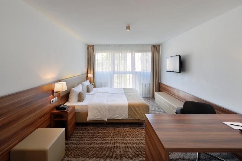 Downtown VI Vadi Hotel Мюнхен Екстер'єр фото