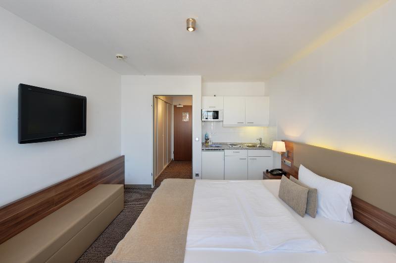 Downtown VI Vadi Hotel Мюнхен Екстер'єр фото