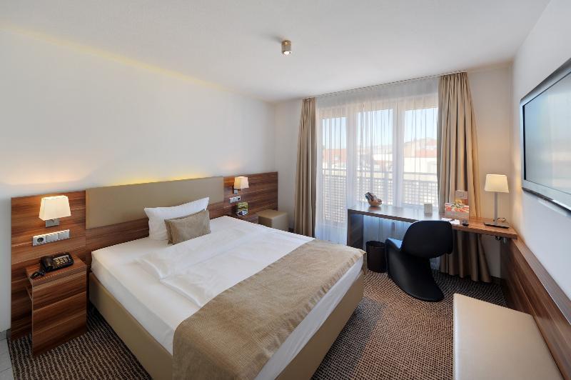 Downtown VI Vadi Hotel Мюнхен Екстер'єр фото